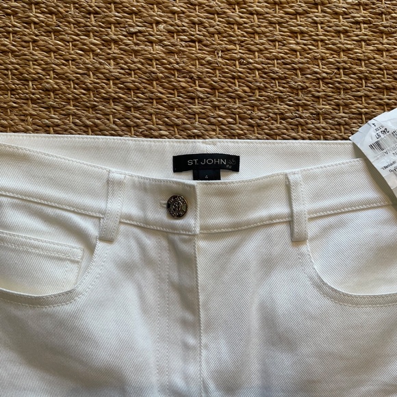 NWT White St. John Jeans, size 4 - Picture 5 of 14